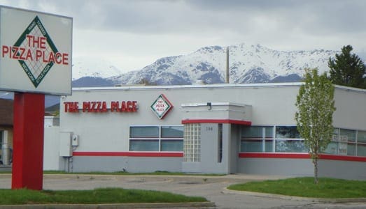 Pizzeria With The Best Pizza In Layton, UT